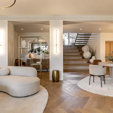 Petit Bois - Adults From 14 بالاتونفوريد