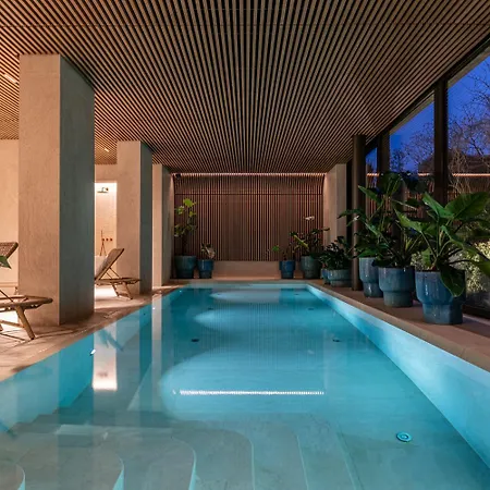 Petit Bois - Adults From 14 فندق