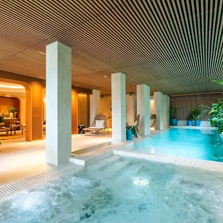 Hotel Petit Bois - Adults From 14 5*